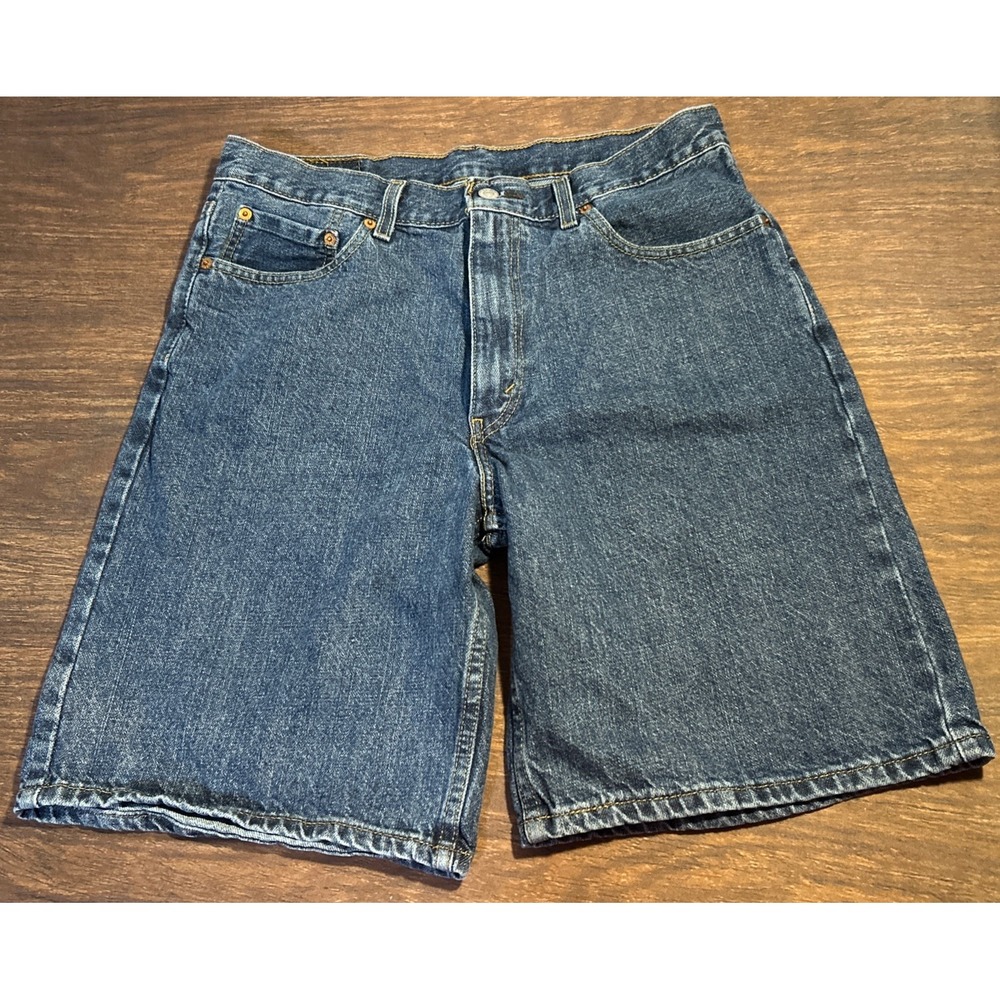 LEVI STRAUSS & Co 550 Blue Denim Shorts Men's  Size 34 Flat Front 5-Pocket